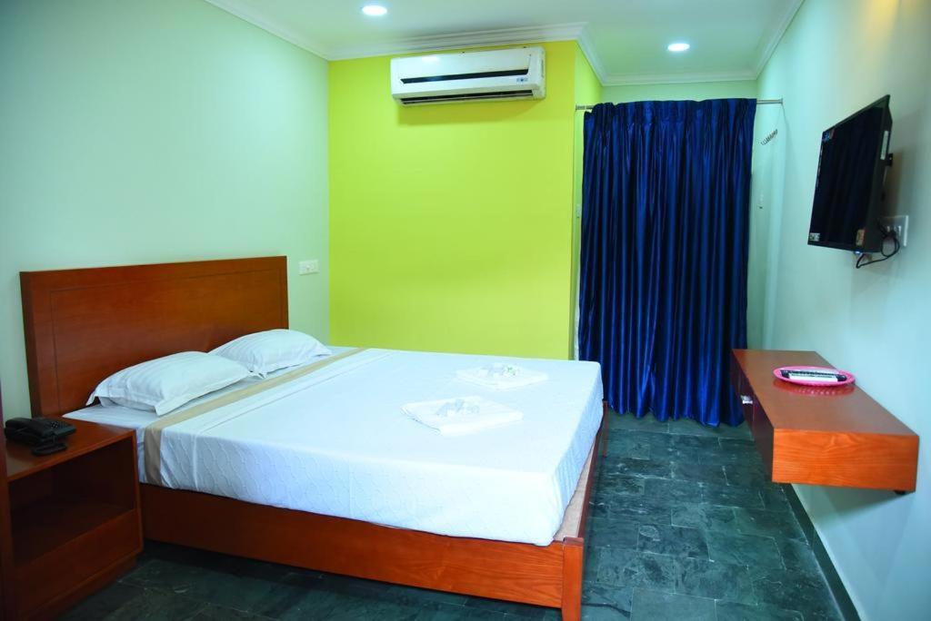 Hotel King Park Pondicherry Ngoại thất bức ảnh