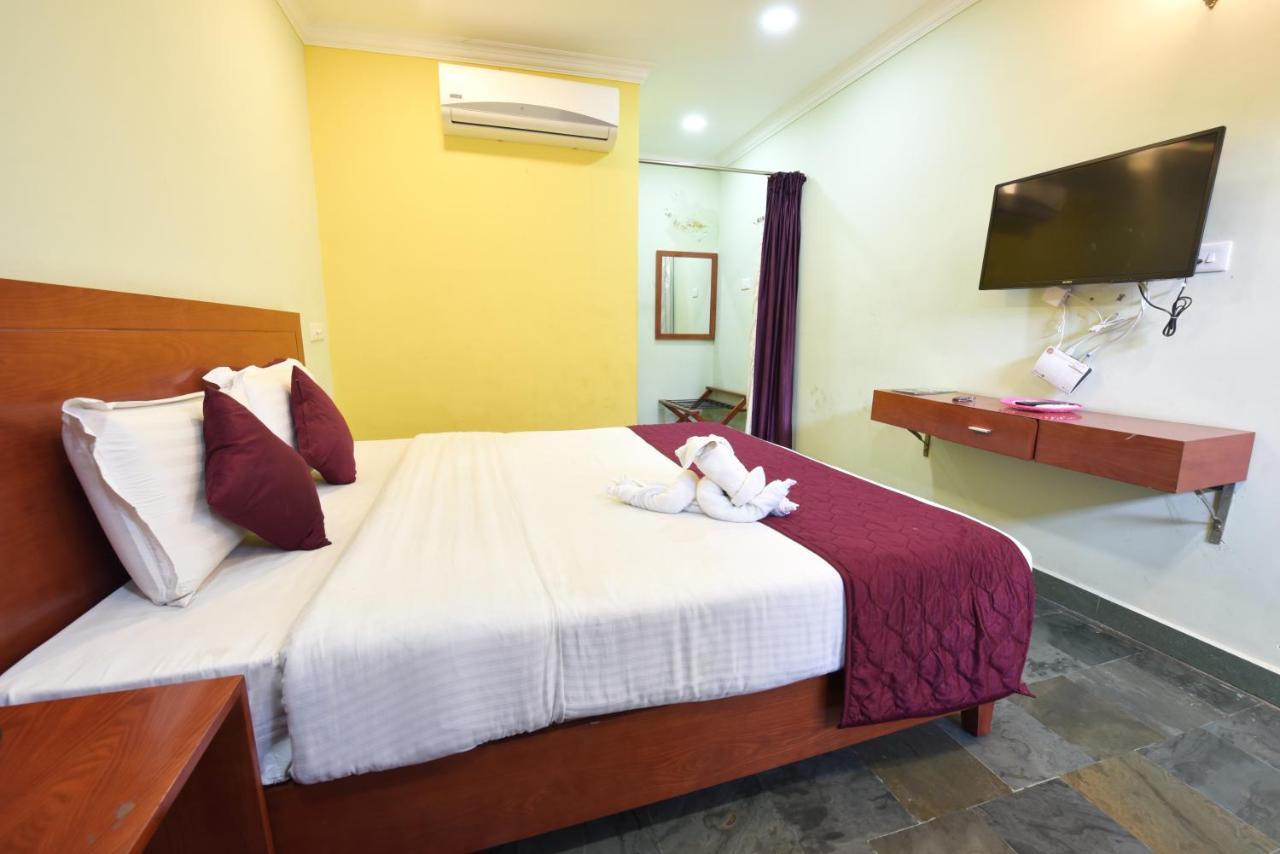 Hotel King Park Pondicherry Ngoại thất bức ảnh