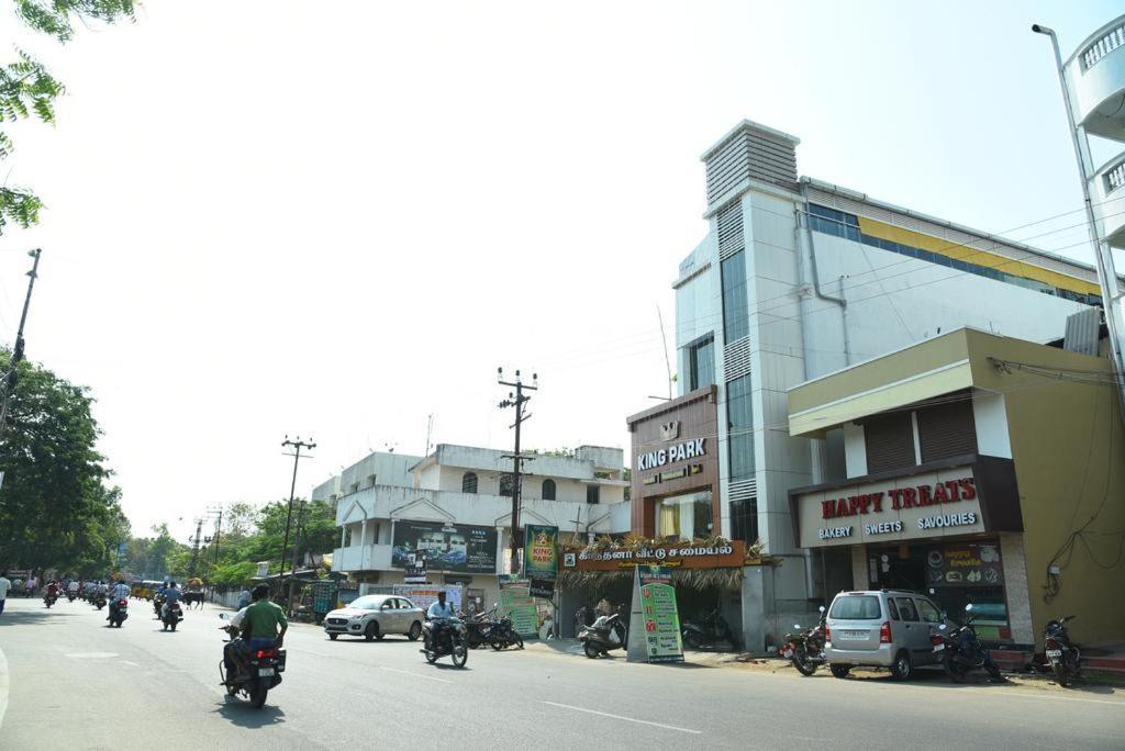 Hotel King Park Pondicherry Ngoại thất bức ảnh
