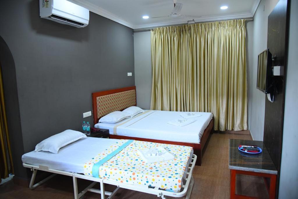Hotel King Park Pondicherry Ngoại thất bức ảnh